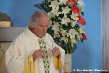 Misa y procesión religiosa en Cazadores  (Foto Francisco Javier Santana)